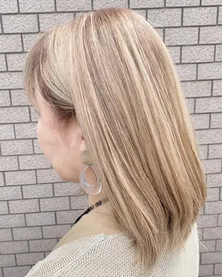 ミディアム 透明感ハイライト◎ 伊藤夏海のヘアスタイル