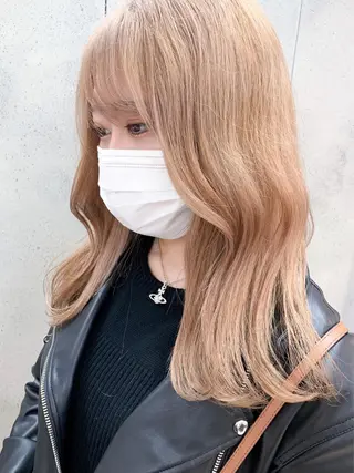 ミディアム カラー raika .のヘアスタイル