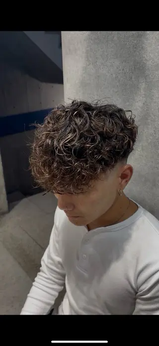 ショート パーマ メンズ メンズ特化⚡️パーマ テッタのヘアスタイル