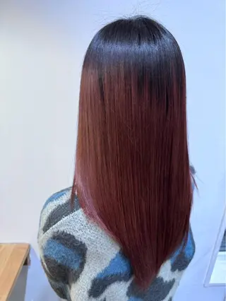 ロング 望月 美玲のヘアスタイル
