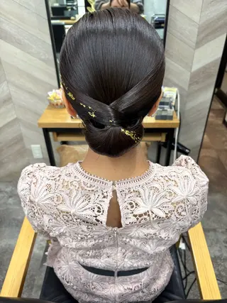 セミロング ヘアアレンジ 飯塚 沙衣のヘアスタイル