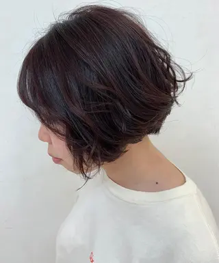 ショート 透明感ハイライト◎ 伊藤夏海のヘアスタイル