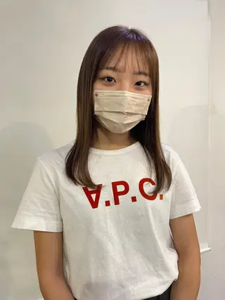 ミディアム カラー silo所属・silo MOKA 顔周りカット🦦のヘアスタイル