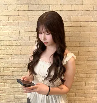 ロング みゆ/ カラーリスト🎀のヘアスタイル