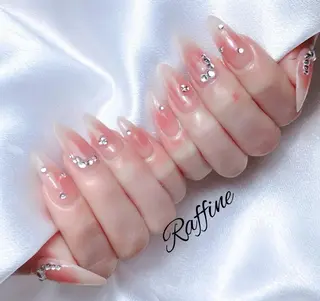 ネイル RAFFINE haru🦋🩵のネイルデザイン