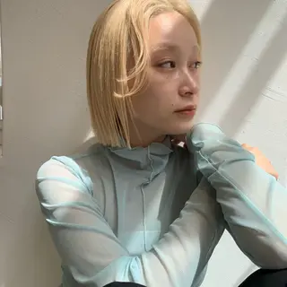 セミロング 顔周りレイヤー 🎀マリノのヘアスタイル