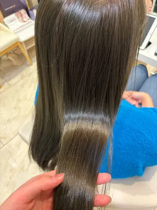 カラー miho‪𓂃 ANNETTAのヘアスタイル