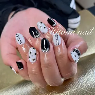 ネイル 大澤 瞳のネイルデザイン