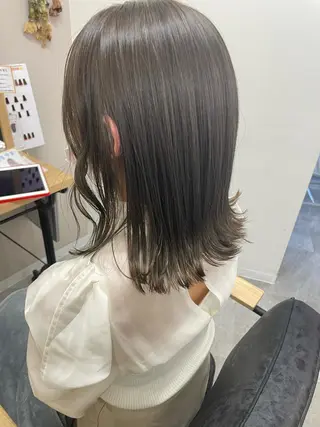 ミディアム カラー 🔵暗髪 特化🔵 梅田・増田のヘアスタイル