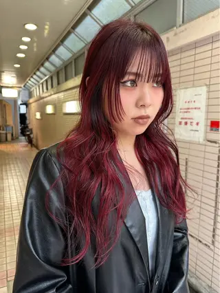 ロング カラー ayano🍒パーマ 暖色カラーのヘアスタイル