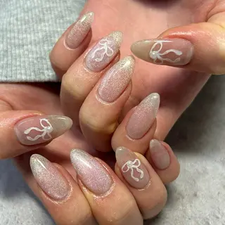 ネイル 野々山 亜美のネイルデザイン