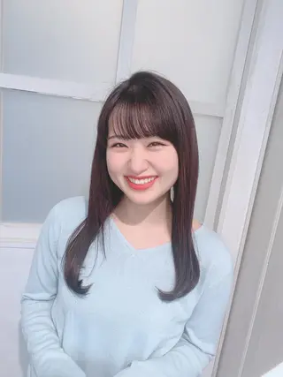 ロング 🦋ミルクティーベー ジュ🦋mayukiのヘアスタイル