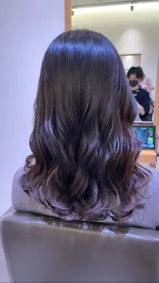 ロング パーマ ARMONY秋山輝也 コテ巻き風パーマ特化のヘアスタイル