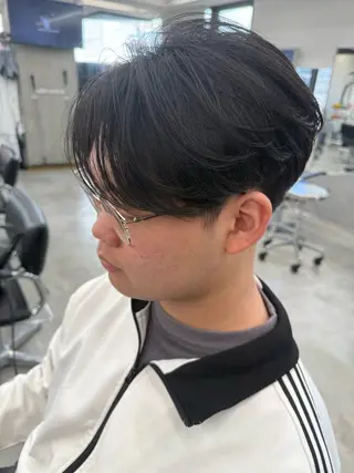 ミディアム わたる /カットモデル募集のヘアスタイル