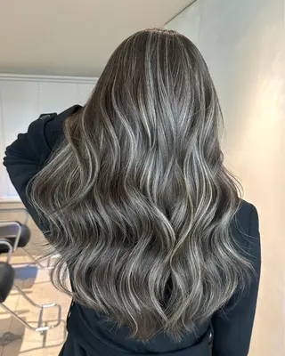 ロング 💖韓国風💖 レイヤー/LISAのヘアスタイル