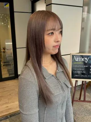 ロング カラー 内沼 恵留菜のヘアスタイル