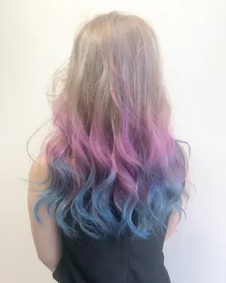 ロング カラー 佐藤 奈佳子 サトウ ナカコのヘアスタイル