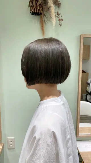 ショート ase.糸島店所属・UEDA AYAのヘアスタイル