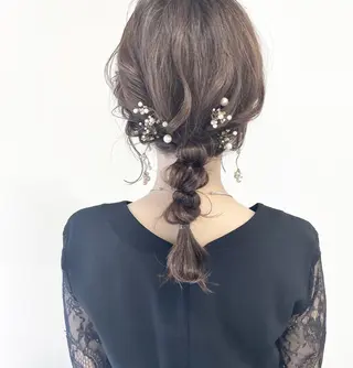 ミディアム ヘアアレンジ misaki🩰🤍 まろみ透け感カラーのヘアスタイル
