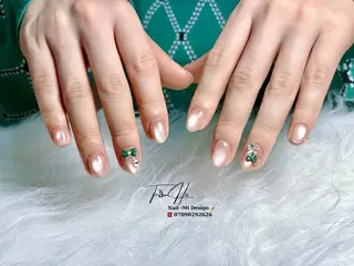 ネイル Mymy Nail (ハー)のネイルデザイン