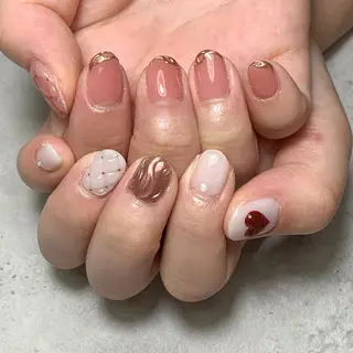 ネイル atelier　FIORITURA所属・FIORITURA aiのネイルデザイン