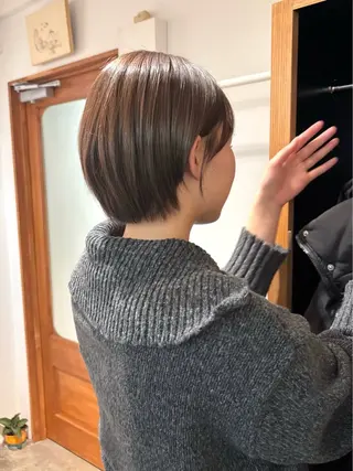 ショート カラー aiko【艶カラー ・ミニモ年内で終了】のヘアスタイル