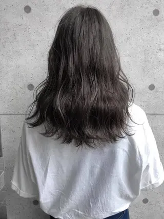 セミロング FERIAあべの KARINのヘアスタイル