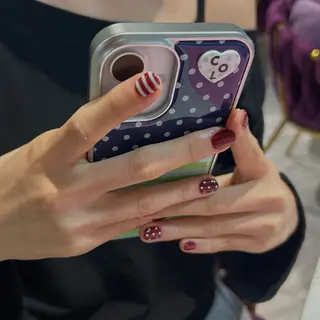 ネイル WISTERIA hayamiのネイルデザイン