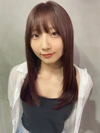 セミロング Yuuka/ w colorのヘアスタイル