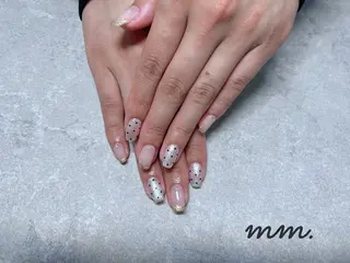 ネイル mm. 大宮💎 tomoのネイルデザイン