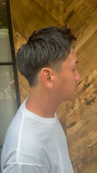 メンズ メンズカット　パーマ 特化美容師　中野稜平のヘアスタイル