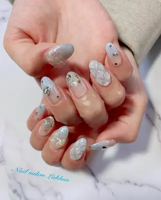 ネイル Lakkus T－CHIのネイルデザイン