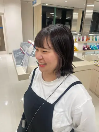 ミディアム カラー 暖色レイヤー 🥀REIRIのヘアスタイル