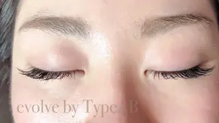 マツエク・マツパ evolve by TypeAB所属・evolve  by TypeABのマツエク・マツパデザイン