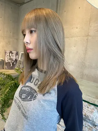 セミロング カラー peto ゴトリのヘアスタイル