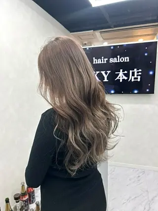 ロング カラー ヘアアレンジ 🎨カラー満足度 500%💫ヅル💫のヘアスタイル