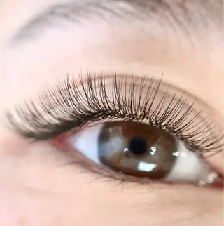 マツエク・マツパ eyelash salon'h所属・松本 光のマツエク・マツパデザイン