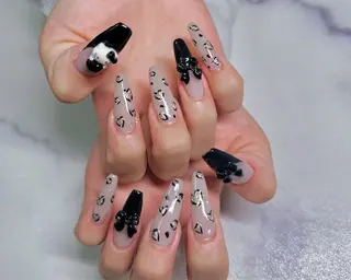 ネイル Chiara チップ長さ出しのネイルデザイン