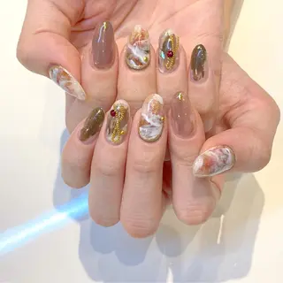 ネイル alma nailsのネイルデザイン