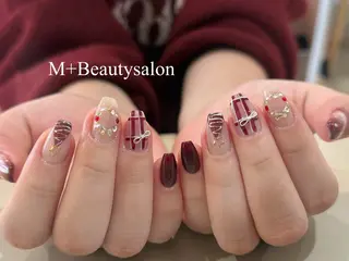 ネイル M+  Beauty Salonのネイルデザイン
