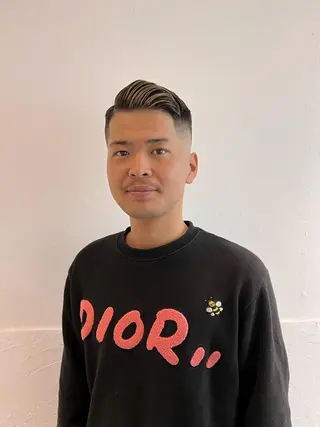 ショート メンズ メンズスタイリスト リュウジのヘアスタイル