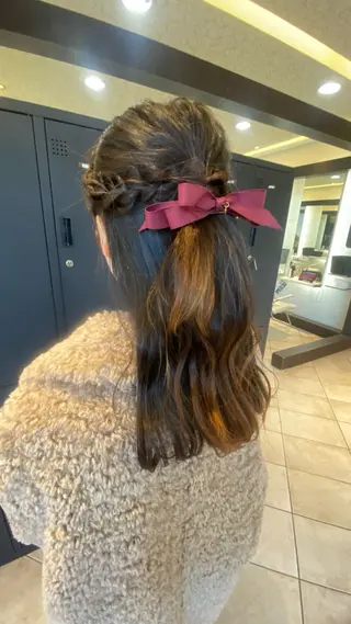 ヘアアレンジ seina🩰 ブリーチ/ヘアセットのヘアスタイル