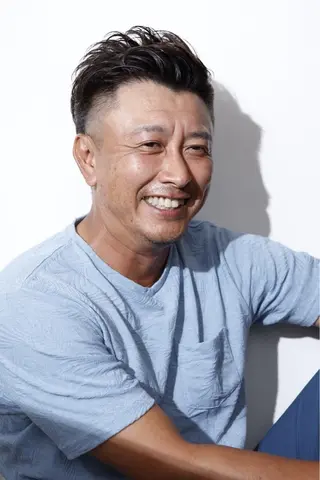 ショート カラー メンズ 染谷 周のヘアスタイル