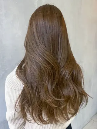 ミディアム カラー パーマ 森山 陽菜のヘアスタイル