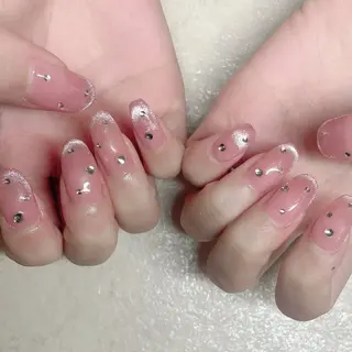 ネイル 矢冨 彩花のネイルデザイン