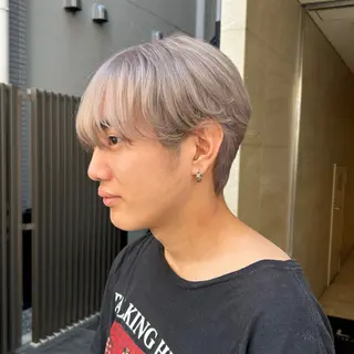 カラー メンズ 🎀メンズ/センター パート/韓国風🎀のヘアスタイル