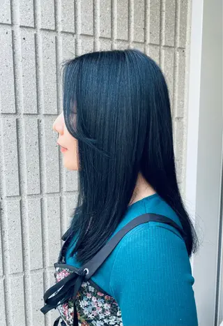 ロング カラー いで ゆかのヘアスタイル