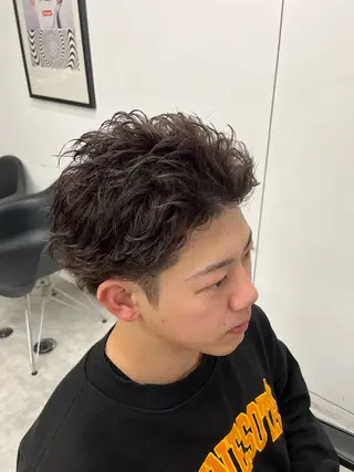 ショート パーマ メンズ 波巻きスパイラル🌀 新潟/万代/山下優のヘアスタイル