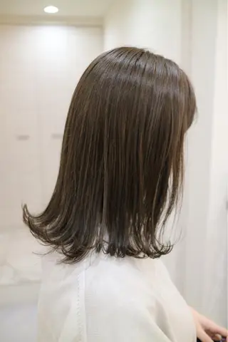 セミロング カラー 斉藤 貴也のヘアスタイル