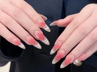 ネイル ネイルサロン Easenのネイルデザイン